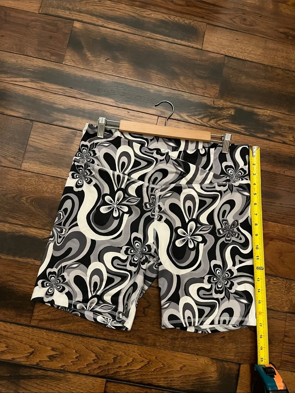 SO Black and White Floral-Print Bike Shorts